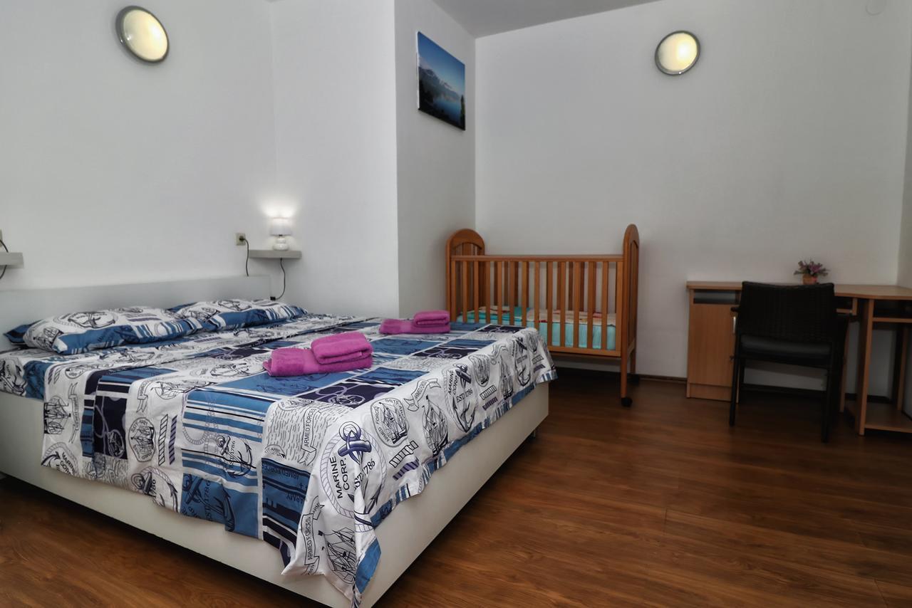 Apartments Amalia Rovinj Exterior foto